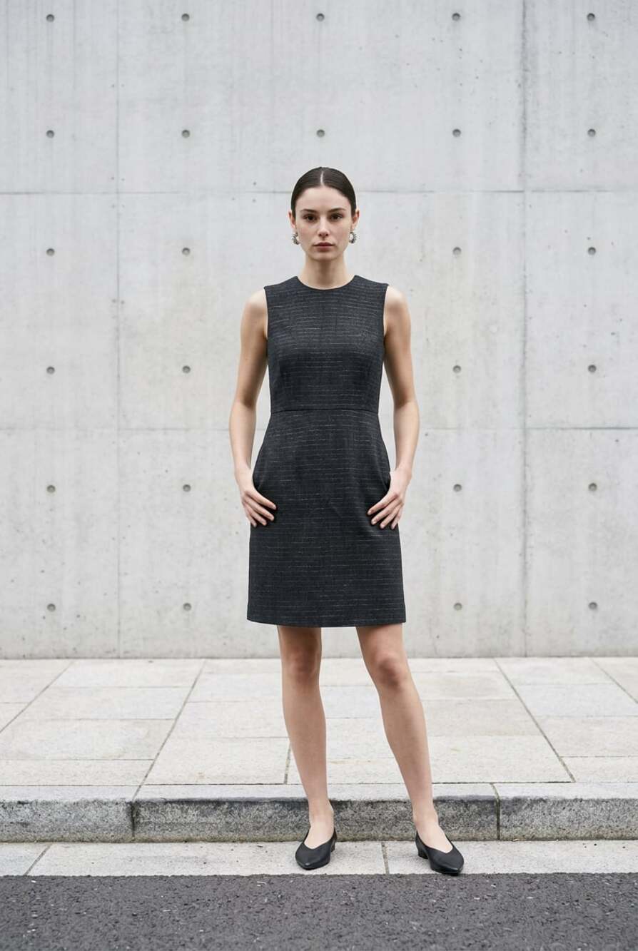 Theory Sleeveless Metallic Tweed Wool Blend Fit and Flare Sheath Dress Size 2